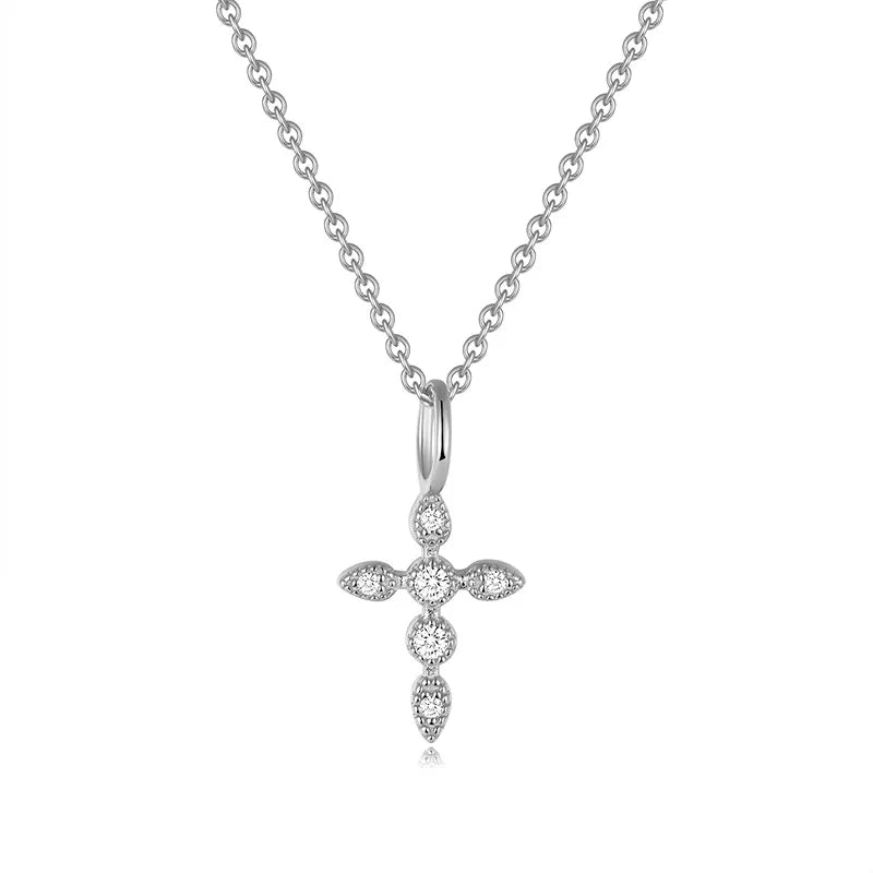 Pendant Necklace with Moissanite